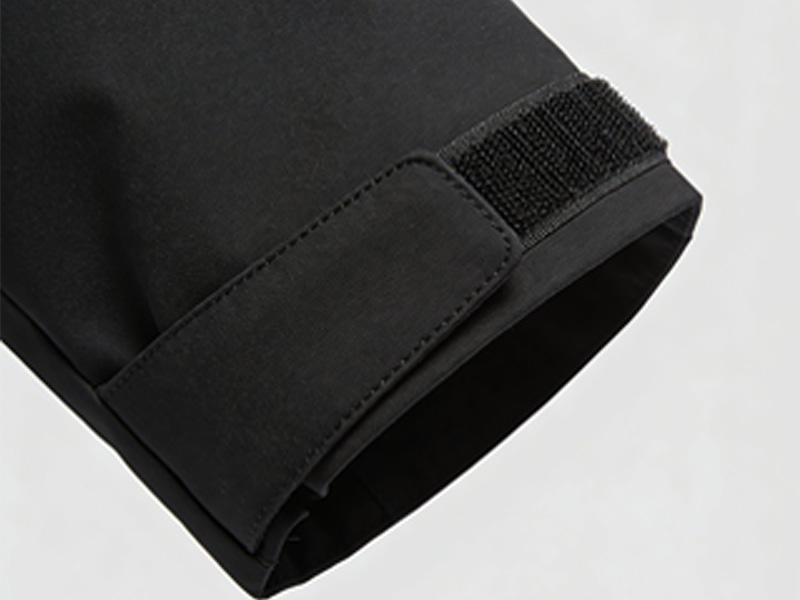 外套夹克的袖口贴